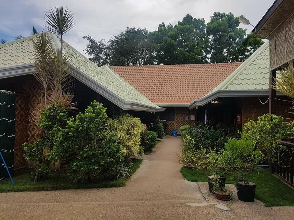 Hope Homes Panglao Esterno foto